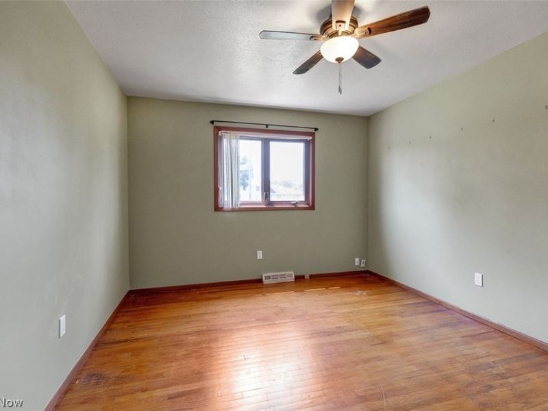 2211 Camelot Drive , Parma, OH 44134 Photo 18