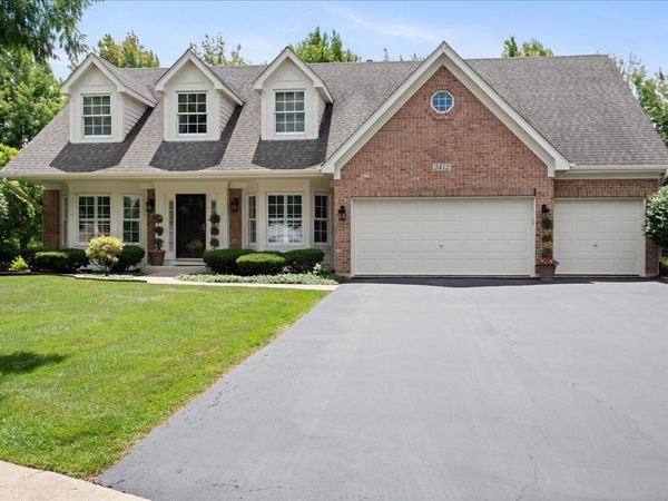 2412 Shaker Court , Naperville, IL 60564