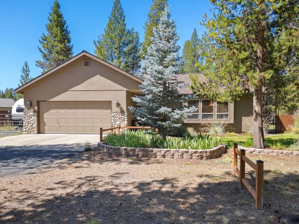 55350 Gross Drive, Bend, OR 97707