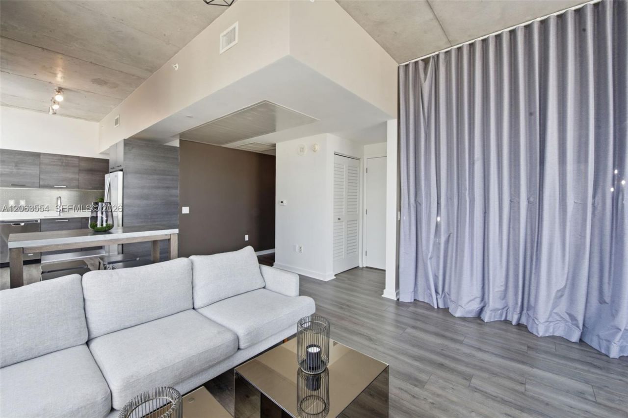 151 SE 1st St , Unit 1910, Miami, FL 33131 Photo