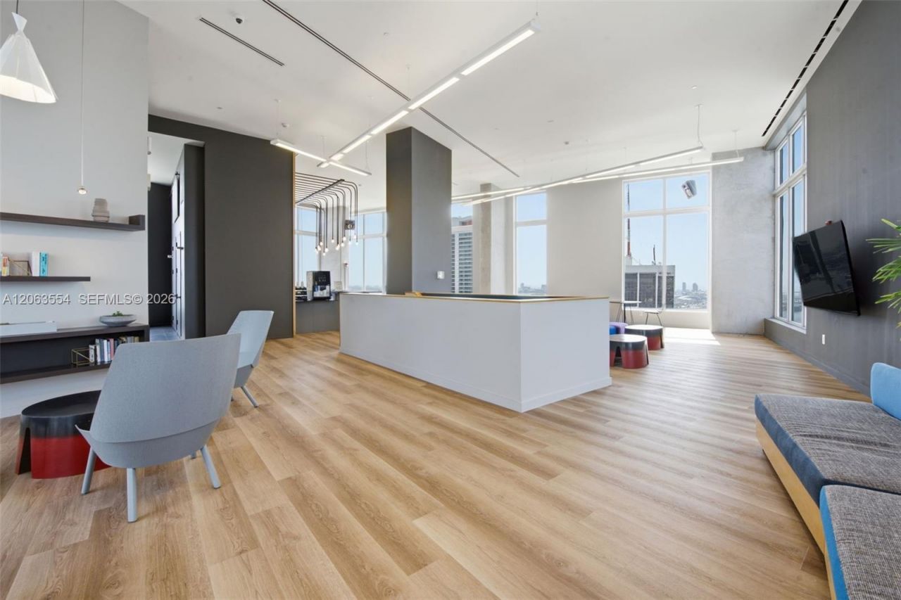 151 SE 1st St , Unit 1910, Miami, FL 33131 Photo