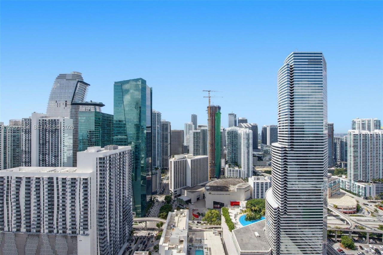 151 SE 1st St , Unit 1910, Miami, FL 33131 Photo