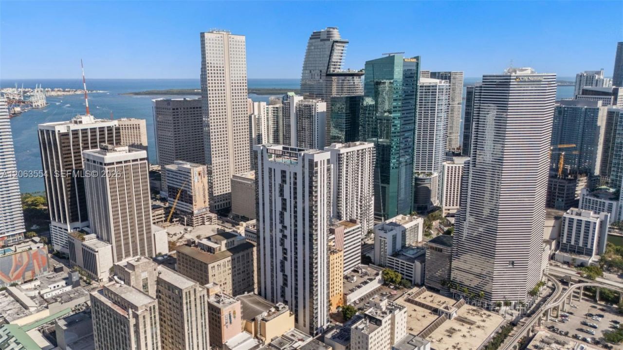151 SE 1st St , Unit 1910, Miami, FL 33131 Photo