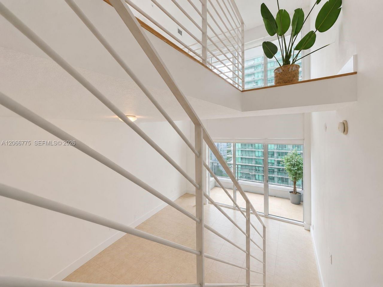 60 SW 13 St , Unit 2220, Miami, FL 33130 Photo
