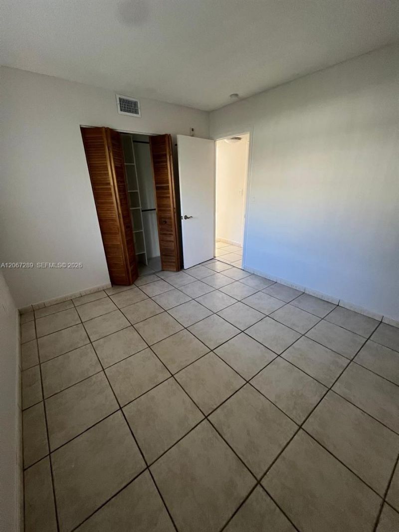 7830 Camino Real, Unit 308, Miami, FL 33143 Photo
