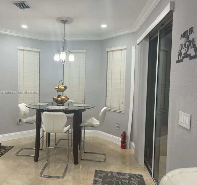 892 NW 131st Ave, Miami, FL 33182 Photo