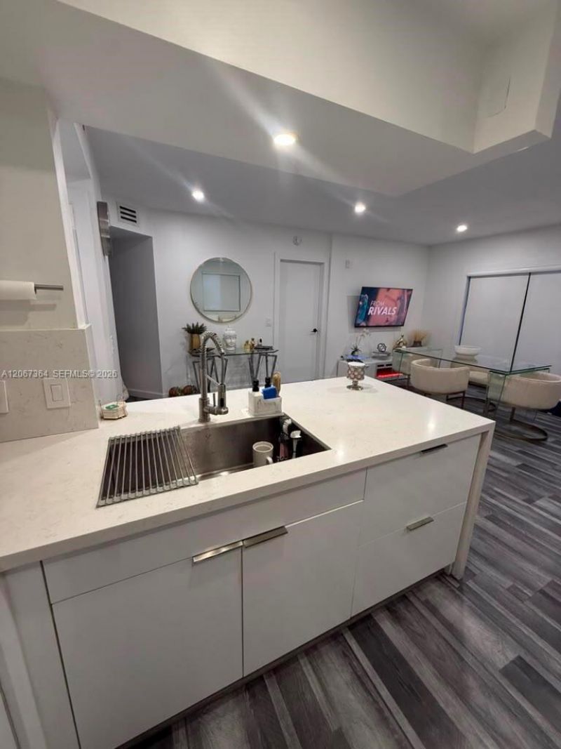 9340 Fontainebleau Blvd , Unit W507, Miami, FL 33172 Photo