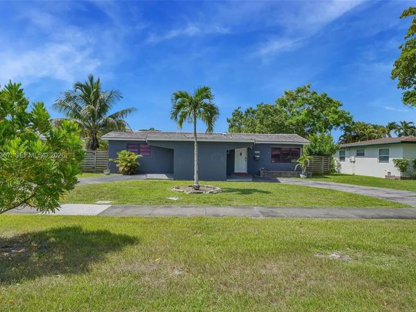 3338 Cleveland St, Hollywood, FL 33021
