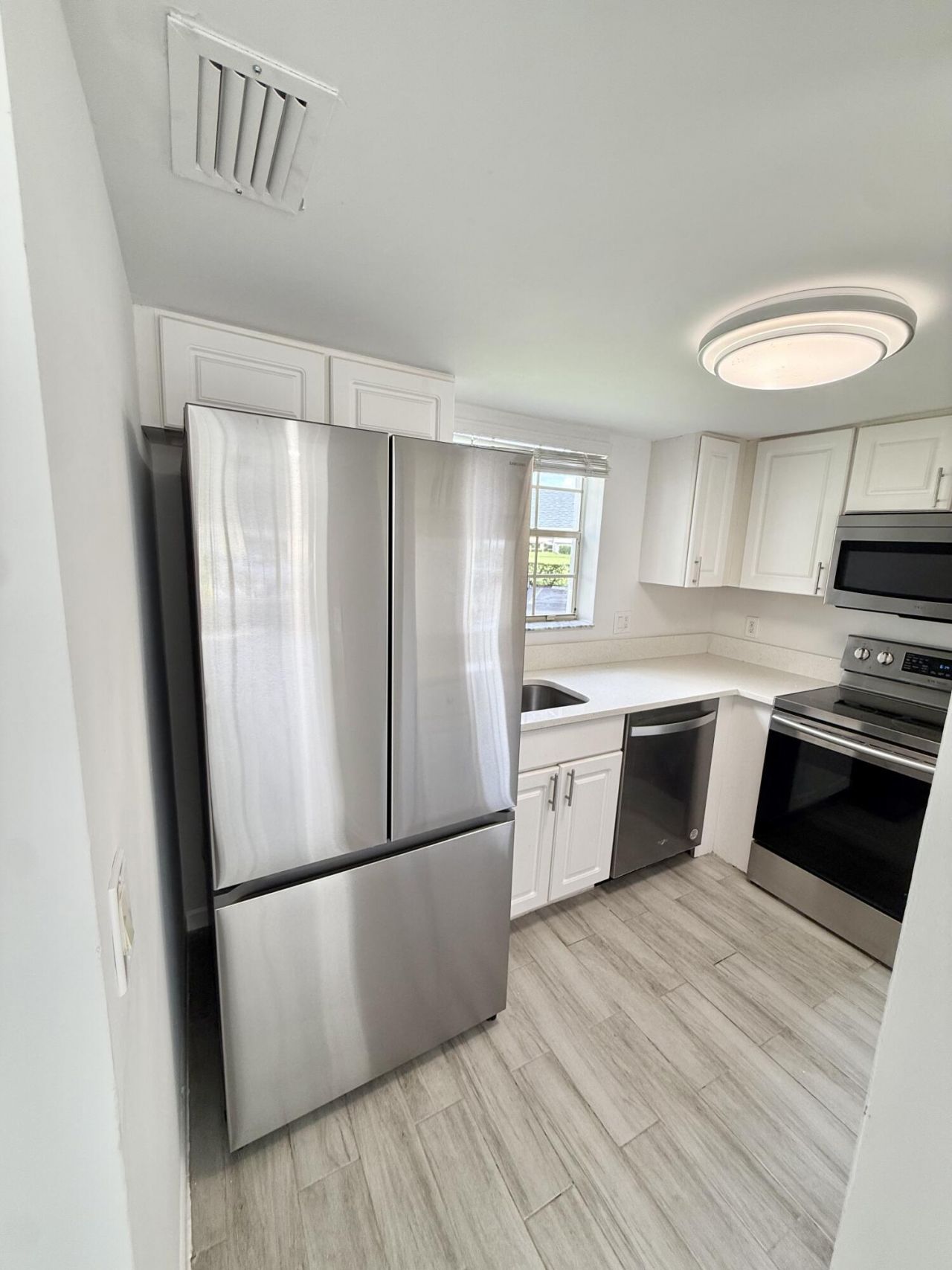 6307 La Costa Drive, Unit A, Boca Raton, FL 33433 Photo