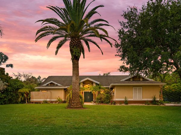 202 NE FLAX Terrace, Jensen Beach, FL 34957