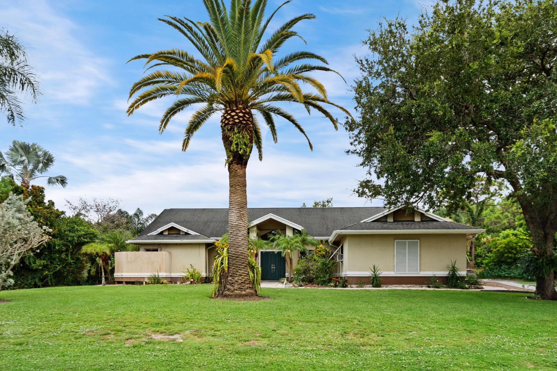 202 NE Flax Terrace, Jensen Beach, FL 34957 Photo
