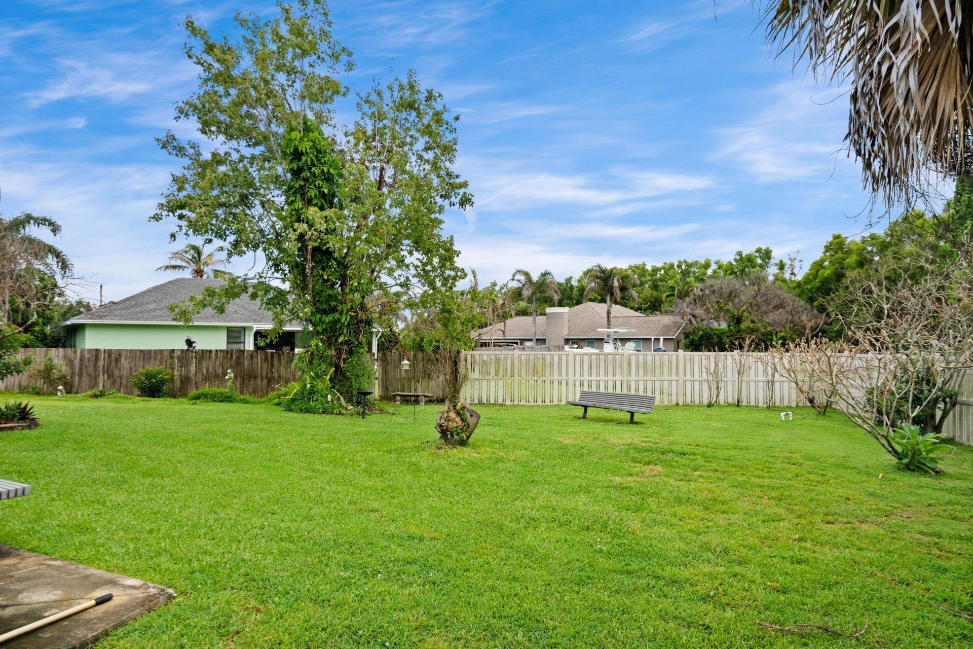 202 NE Flax Terrace, Jensen Beach, FL 34957 Photo