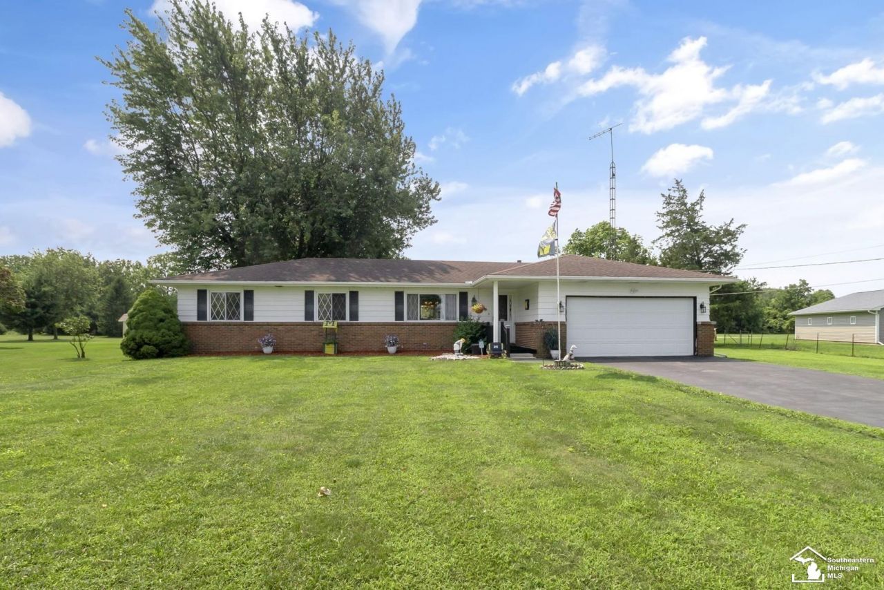 1255 Sterns Road, Erie, MI 48133 Main Photo