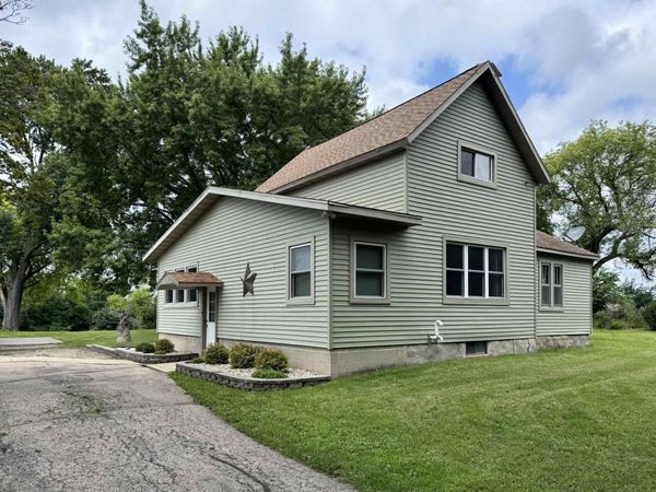 N5889 S Crystal Lake Road, Beaver Dam, WI 53916