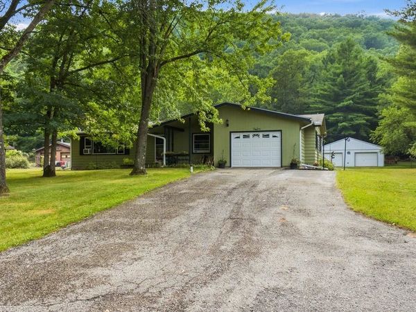 1877 Highway 13, Friendship, WI 53934