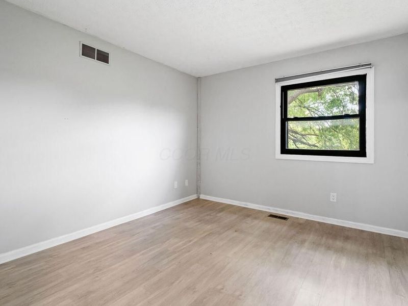 445 Hawthorne Place, Reynoldsburg, OH 43068 Photo 15