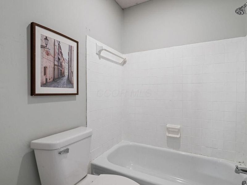 445 Hawthorne Place, Reynoldsburg, OH 43068 Photo 26