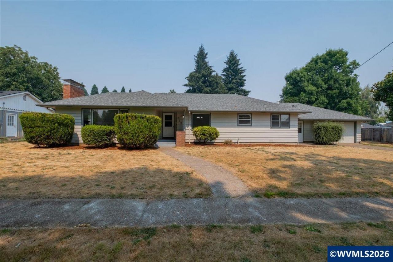 815 Church St, Woodburn, OR 97071 Main Photo