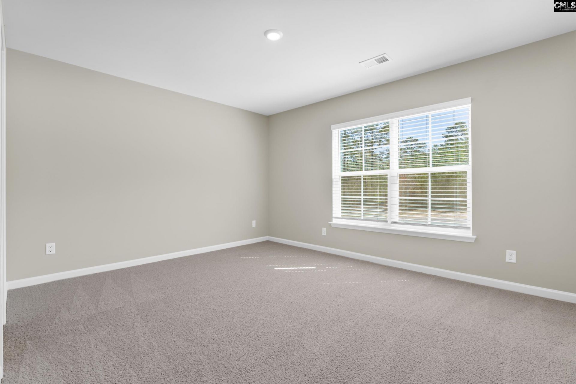 37 Harmon Road Photo 16