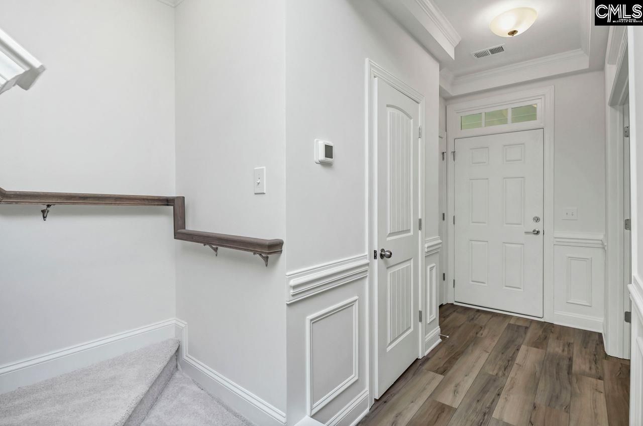 513 Adelaide Court  Photo 11