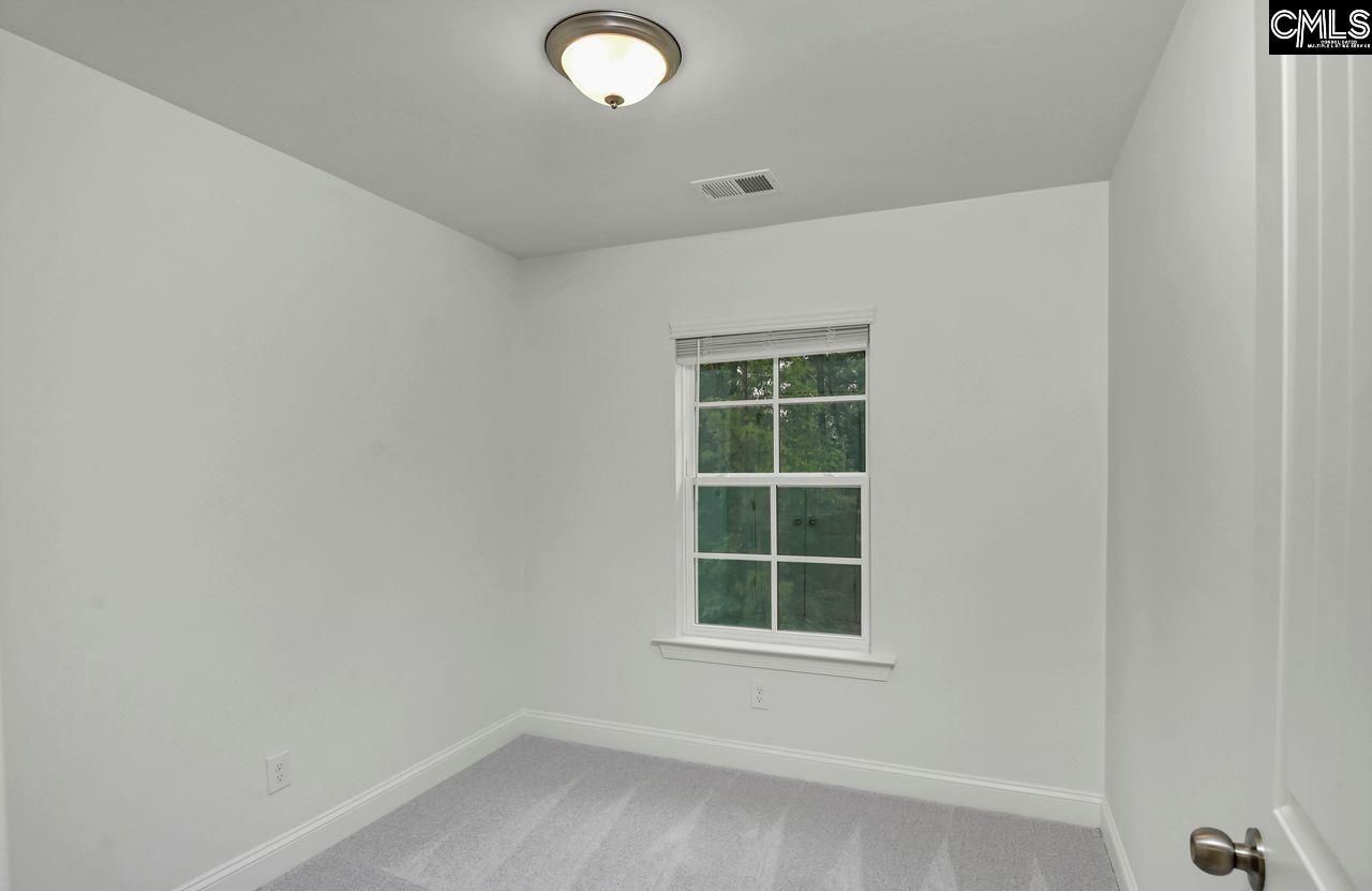 513 Adelaide Court  Photo 22