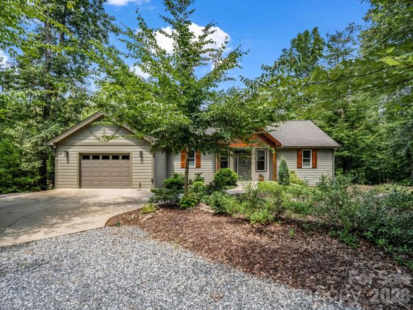 440 Bitterroot Circle, Unit 301, Rutherfordton, NC 28138