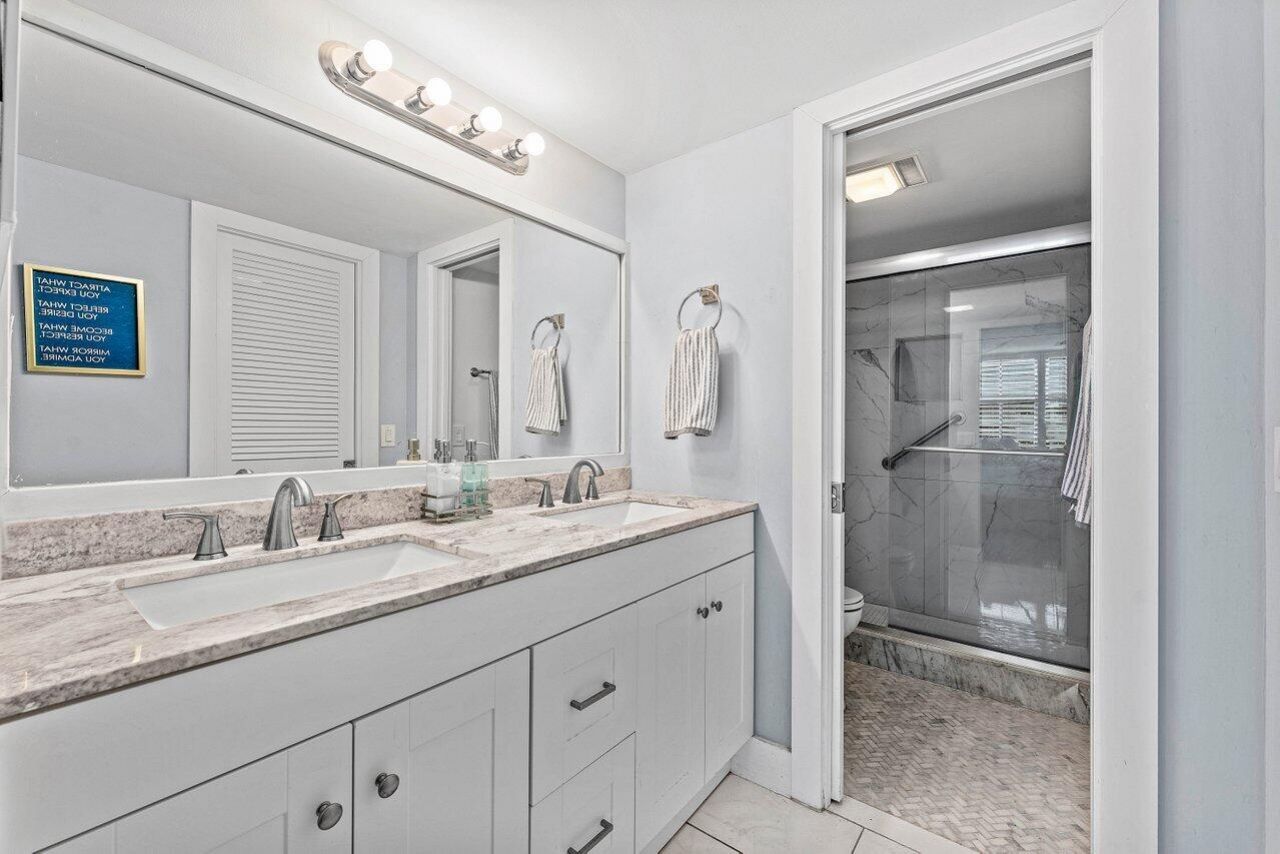 910 Dogwood Drive, Unit 444, Delray Beach, FL 33483 Photo
