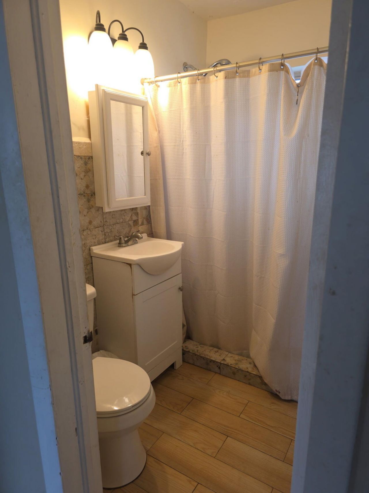 3555 NW 95th Street, Miami, FL 33147 Photo