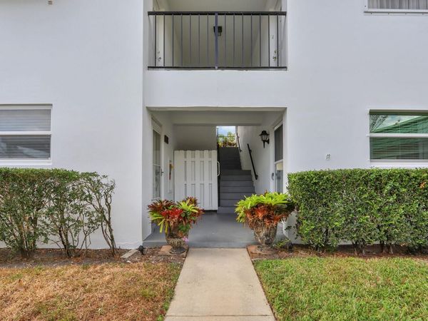 3210 MERIDIAN Way S, Unit 11, Palm Beach Gardens, FL 33410