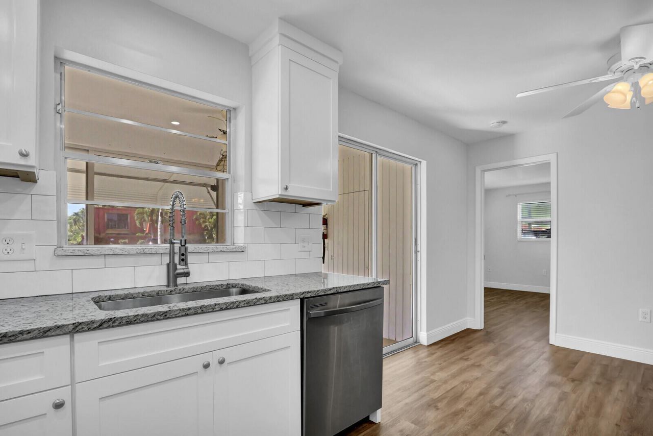 3210 Meridian Way S, Unit 11, Palm Beach Gardens, FL 33410 Photo