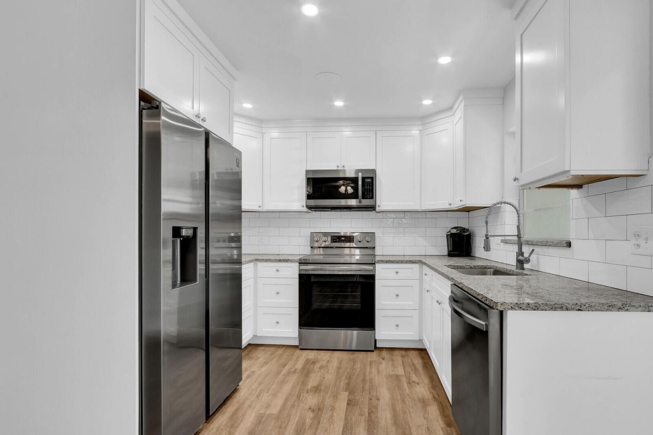3210 Meridian Way S, Unit 11, Palm Beach Gardens, FL 33410 Photo