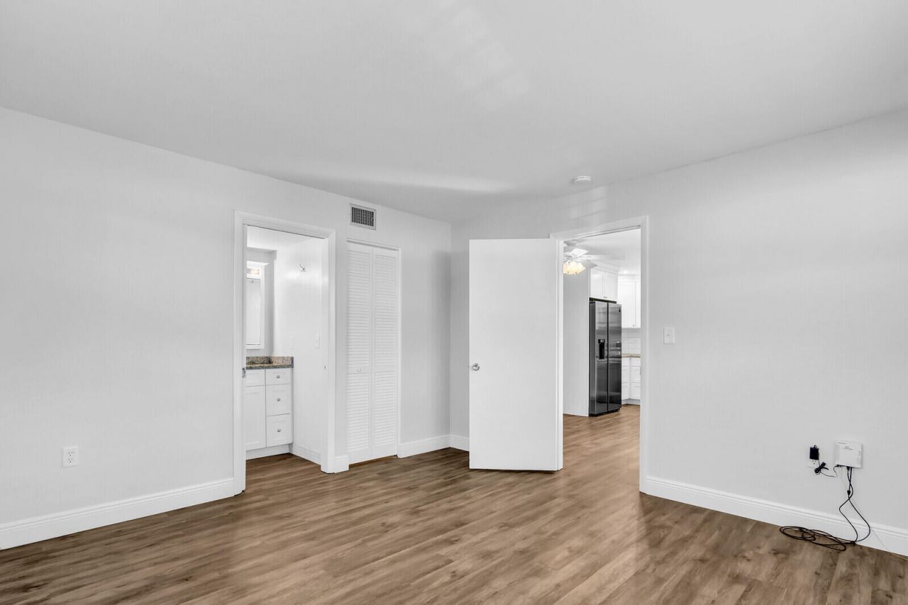 3210 Meridian Way S, Unit 11, Palm Beach Gardens, FL 33410 Photo