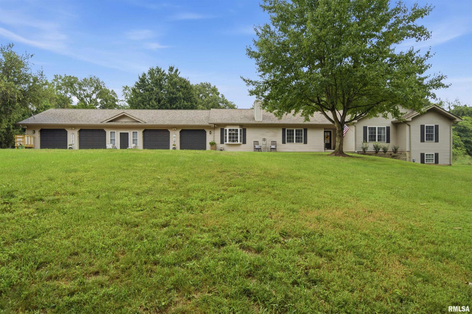6610 W Tuscarora Road, Mapleton, IL 61547 Main Photo
