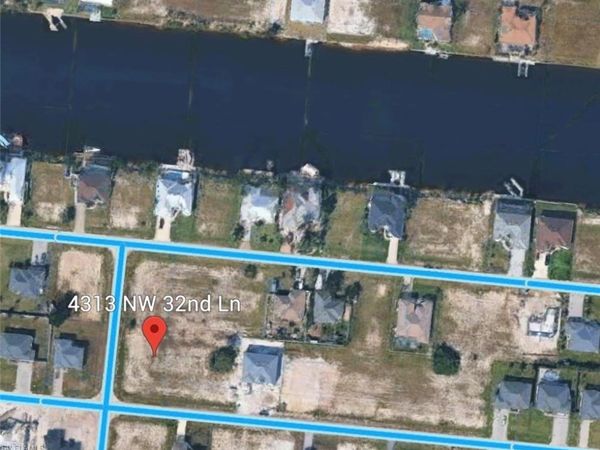 4313 NW 32nd LN , CAPE CORAL, FL 33993