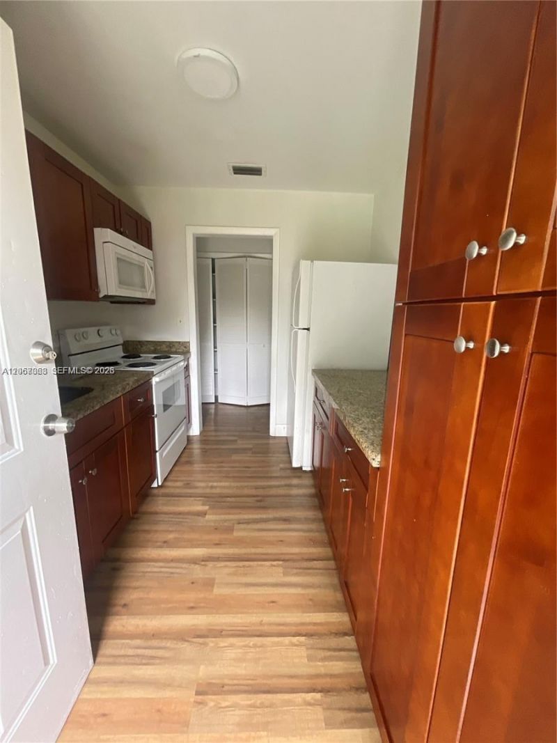 1388 NW 101 St , Unit 1388, Miami, FL 33147 Photo
