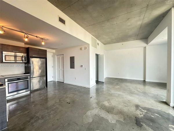 151 SE 1st St , Unit 1505, Miami, FL 33131