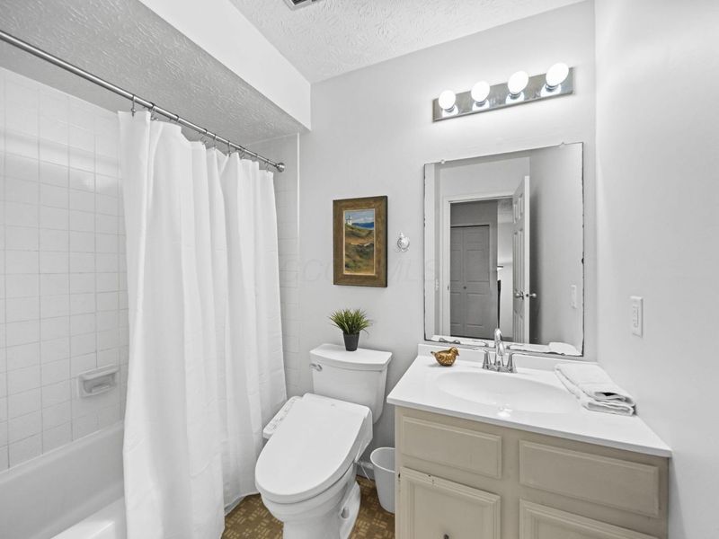 4788 Smoketalk Lane , Unit 7, Westerville, OH 43081 Photo 32