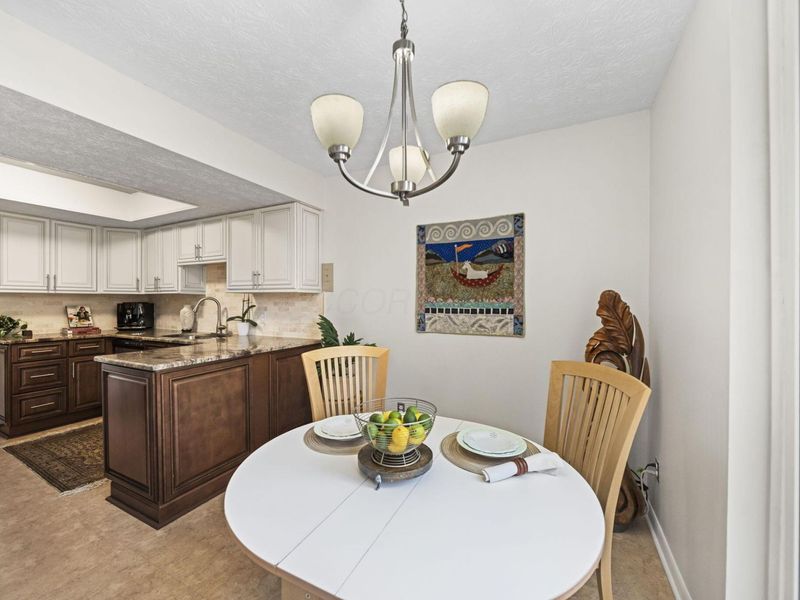 4788 Smoketalk Lane , Unit 7, Westerville, OH 43081 Photo 9