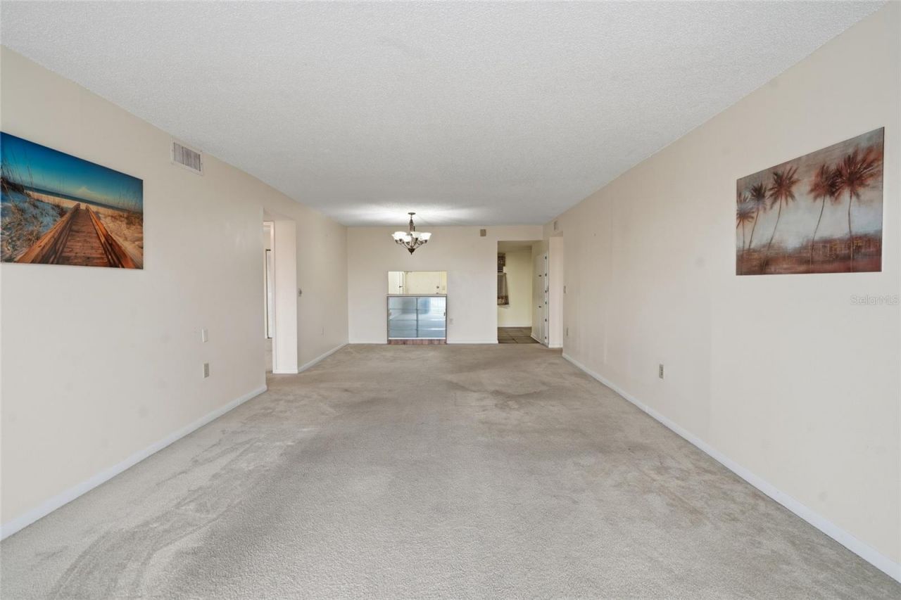4900 38th Way S, Unit 404, Saint Petersburg, FL 33711 Photo