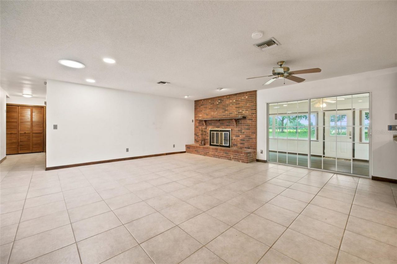 690 SW 165th Street, Ocala, FL 34473 Photo