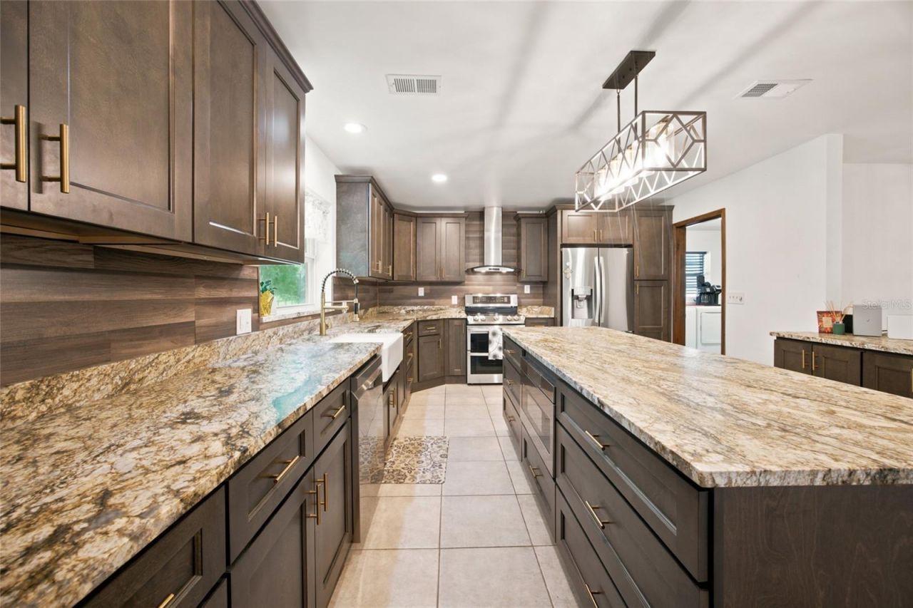 690 SW 165th Street, Ocala, FL 34473 Photo