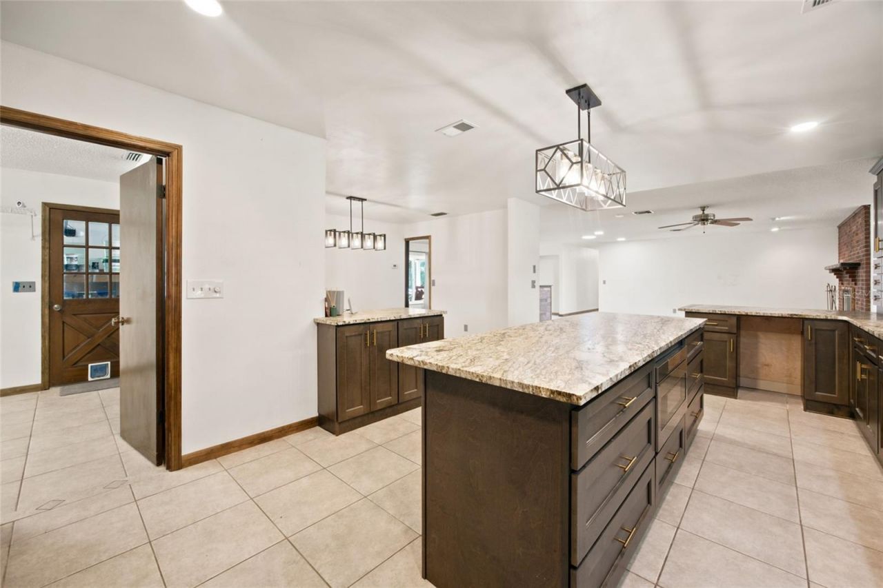 690 SW 165th Street, Ocala, FL 34473 Photo