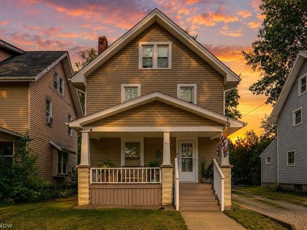 77 Devonshire Drive, Akron, OH 44312