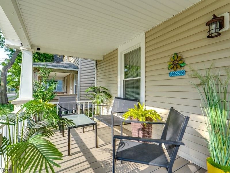 77 Devonshire Drive, Akron, OH 44312 Photo 2