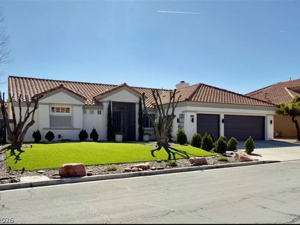 1524 Breeze Canyon Drive, Las Vegas, NV 89117