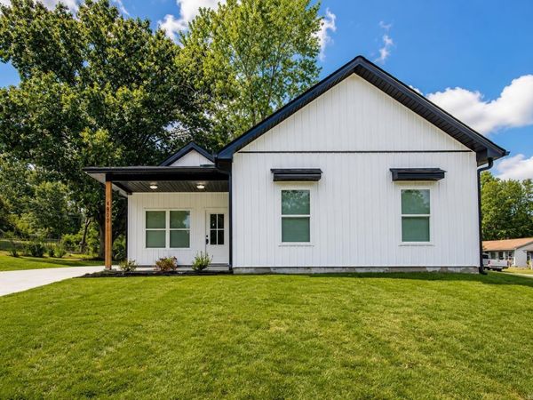 4800 Greenfield Dr , Little Rock, AR 72209