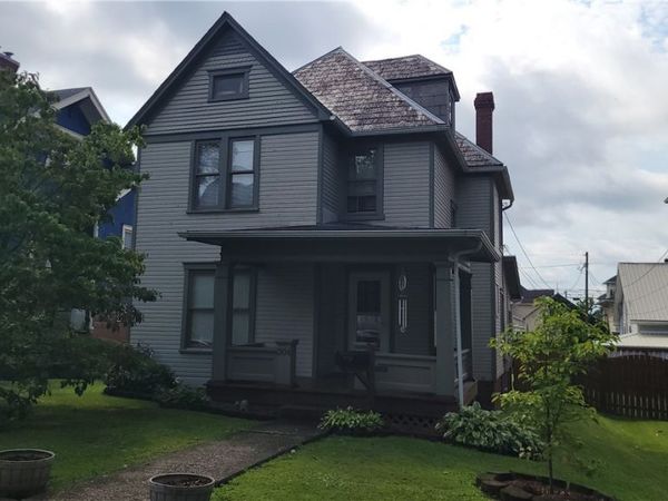 304 Oakwood Avenue , Marietta, OH 45750