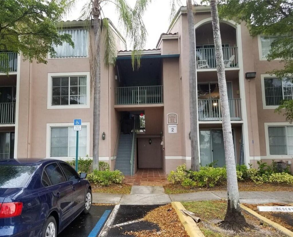 12112 St. Andrews Place, Unit 210, Miramar, FL 33025 Photo