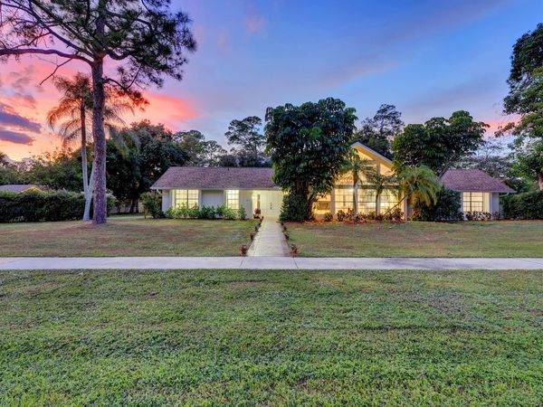 225 Sulky Way, Wellington, FL 33414
