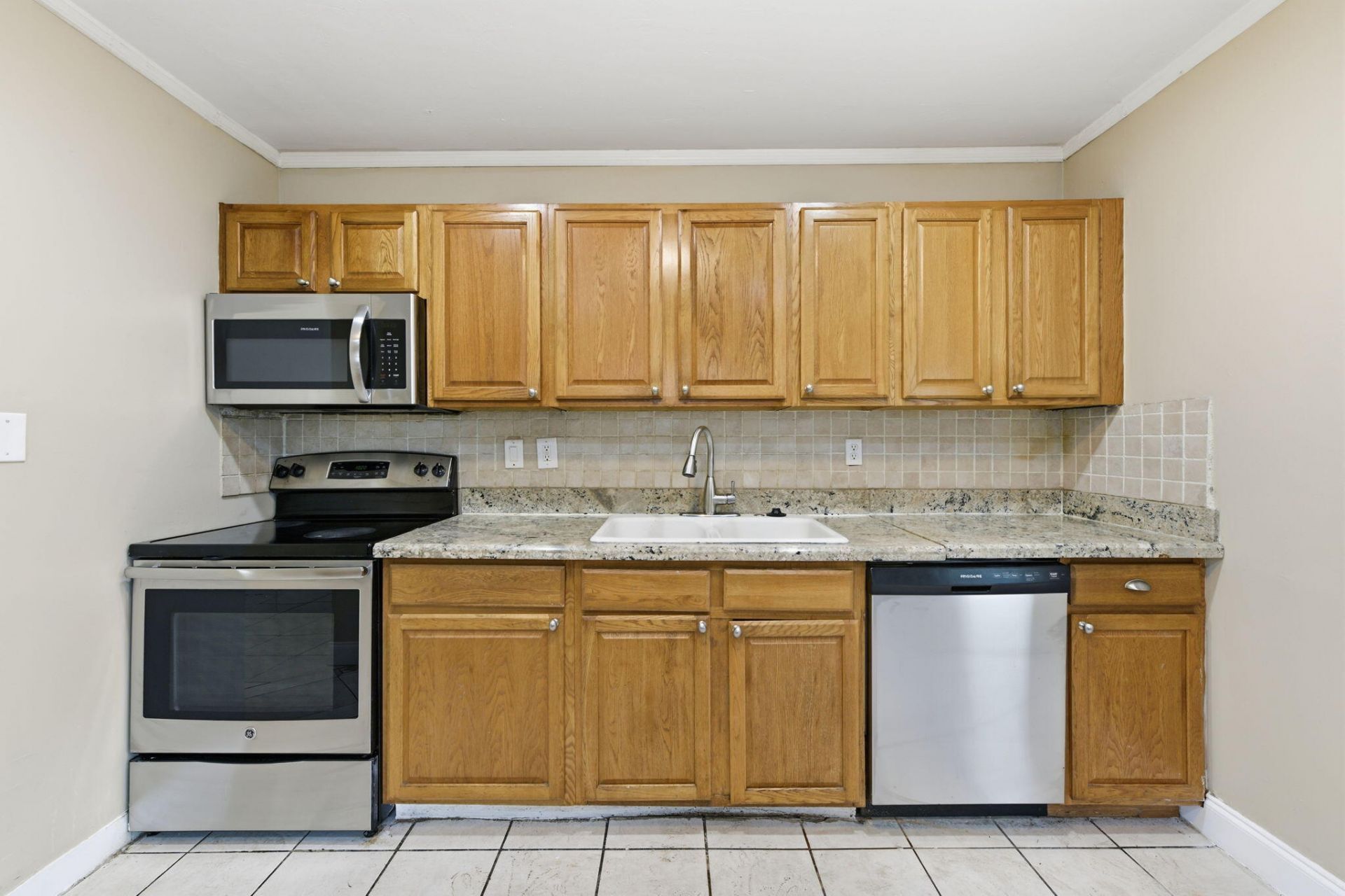 939 Charles Street, West Palm Beach, FL 33401 Photo